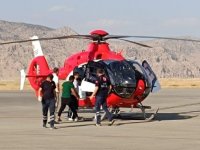 Şırnak'ta kanser şüphesi bulunan kadın, ambulans helikopterle Diyarbakır'a nakledildi