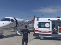 Şanlıurfa'da tedavi gören 3 bebek, ambulans uçakla İstanbul'a sevk edildi