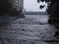 Yunanistan bugün, tarihinin en şiddetli yağışına maruz kaldı