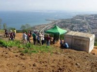 Trabzon'da deniz manzaralı alandaki mezar yerlerinin satışı öncesi yoğunluk yaşandı