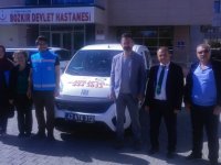 Hayırsever iş insanları Bozkır Devlet Hastanesine hizmet aracı bağışladı