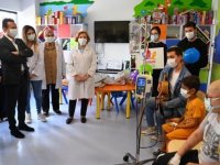 Tuzla Belediyesinden Kocaeli'nde tedavi gören lösemili çocuklara ziyaret