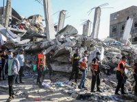 İsrail, Gazze'deki Şifa Hastanesi Yerleşkesi'nde bir poliklinik binasını bombaladı