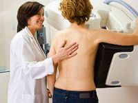 Mamografinin meme kanserini önlemeye katkısı yok!