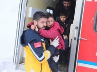 Ağrı’da 4 Kardeşin Yardımına Paletli Ambulans Yetişti