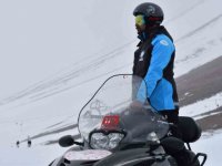 Sağlık Ekipleri Kayak Keyfi Yarıda Kalmasın Diye Görev Yapıyor