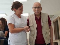 Tepebaşı Belediyesi Alzheimer Hastalarını Yalnız Bırakmıyor