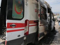 Hatay'da seyir halindeki ambulansta yangın çıktı