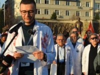 Kayseri'de sağlık çalışanları "sessiz yürüyüş" ile İsrail'i protesto etti