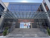 Döşemealtı Devlet Hastanesi uzman doktorlarıyla tam donanımlı hizmet veriyor