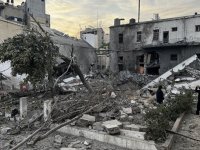 İsrail'in vurduğu El-Ehli Baptist Hastanesi'ndeki hastalar yaşadıkları korku dolu anları anlattı