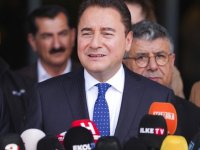 Ali Babacan'dan TBMM Başkanvekili Önder'in tedavi gördüğü hastaneye ziyaret: