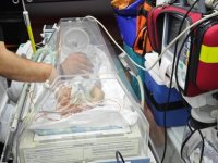 Van'da kalp rahatsızlığı olan 2 günlük bebek ambulans uçakla İstanbul'a nakledildi