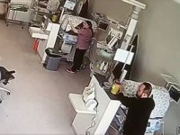 İstanbul'daki depremlerde yoğun bakımdaki bebeklerin yanından ayrılmayan hemşire Görmez yaşadıklarını anlattı: