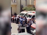 Gazze'de ambulans sirenleri yardım çağrısı için çaldı