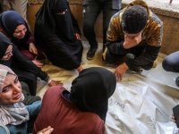 İsrail vatandaşı Filistinliler, İsrail'in Gazze'de "aç bırakma" politikasını protesto etti