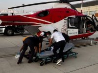 Van'da akciğer ödemi olan hasta, ambulans helikopterle hastaneye kaldırıldı