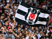 Beşiktaş Kulübü, Acıbadem Sağlık Grubu ile yaptığı sponsorluk anlaşmasını yeniledi