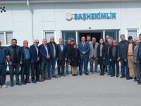 Muhtarlardan Defne Devlet Hastanesi Başhekimi Kavvasoğlu'na ziyaret