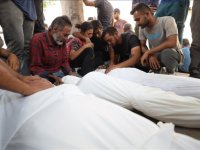 İsrail saldırıları altındaki Gazze’de hastanelerde yatak dolulukları, yüzde 300’e ulaştı