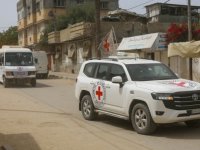 İsrail, ağır koşullarda alıkoyduğu 10 Gazzeliyi serbest bıraktı