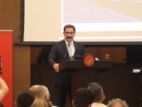 Hatay Valisi Masatlı depremden etkilenen kentte yürütülen çalışmalar hakkında bilgi verdi