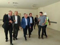 Bursa'daki Ali Osman Sönmez Onkoloji Hastanesi'nin yapımı yıl sonuna kadar tamamlanacak