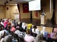 Mersin'de "Anne Sütüyle Besle Sevgiyle Büyüt Projesi" başladı