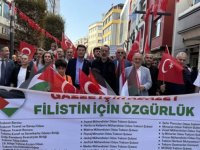 Trabzon'da "Gazze İçin Ayaktayız" sloganıyla yürüyüş düzenlendi