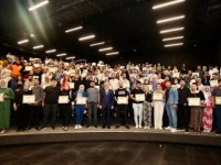 Gaziantep'te Evlilik Okulu Projesi'ni tamamlayan 366 çift sertifikalarını aldı