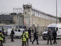 İsrail hapishanesinde "kanser tedavisi" uygulanan Filistinli esir, serbest kalınca hasta olmadığını öğrendi