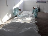 İsrail tarafından alıkonulan 30 Filistinlinin naaşı Han Yunus'taki Nasır Hastanesi'ne ulaştı