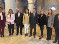 "Annem Kanseri Yendi Projesi" tırı 13 yılda 20 binden fazla kadına ulaştı