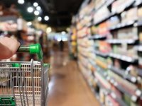 Almanya'da bazı et ve süt ürünleri, E. Coli bakterisi nedeniyle marketlerden geri çağrıldı