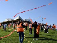 Samsun'da LÖSEV Turuncu Uçurtma Şenliği düzenledi