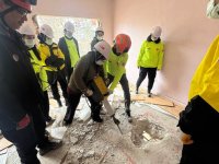 Tunceli'de üniversite öğrencilerine afet farkındalık eğitimi verildi