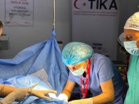 TİKA ve Yeryüzü Doktorlarından Uganda'da ücretsiz sağlık hizmeti