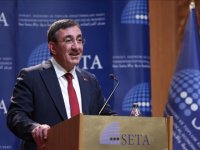 Cumhurbaşkanı Yardımcısı Yılmaz, "Türkiye'de Değişen Nüfus ve Ailenin Geleceği" sempozyumunda konuştu: