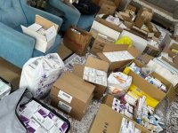 Başakşehir'de muvazaalı işletilen eczaneye yönelik operasyonda 2 bin 500 ilaca el konuldu