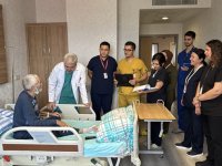 Afyonkarahisar Devlet Hastanesinde uygulanan tedaviyle şeker hastasının ayağı kesilmekten kurtarıldı