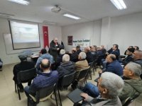 Eceabat'ta zeytin üreticilerine hijyen eğitimi verildi