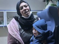 İlaç yetersizliğinden bir oğlunu kaybeden Gazzeli aile ambulans uçakla Türkiye’ye getiriliyor