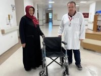 30 Yıllık Boyun Kırığı Yüzünden Felç Kalan 76 Yaşındaki Neriman Fil, Zorlu Ameliyatla Yeniden Yürüdü