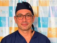 IASCON 2026'da Tarihi Başarı: Prof. Dr. Gazi Huri Hindistan'da Canlı Cerrahi Yapan İlk Türk Hekim Oldu