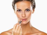 Yaşınıza 10 yaş ekleyecek makyaj hataları!