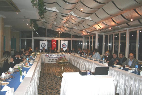 saglik-sen-temsilcilerine-kamu-hastaneler-birligi-kanunu-anlatildi-iha-20111125ay489346-2-t.jpg saglik-sen-temsilcilerine-kamu-hastaneler-birligi-kanunu-anlatildi-iha-20111125ay489346-2-t.jpg